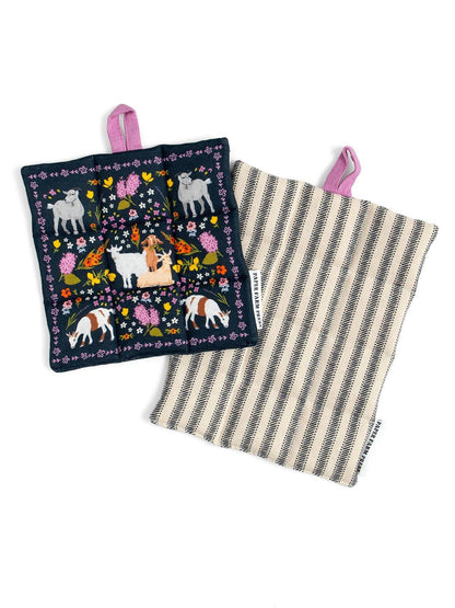 Goats & Flowers Pot Holder Set