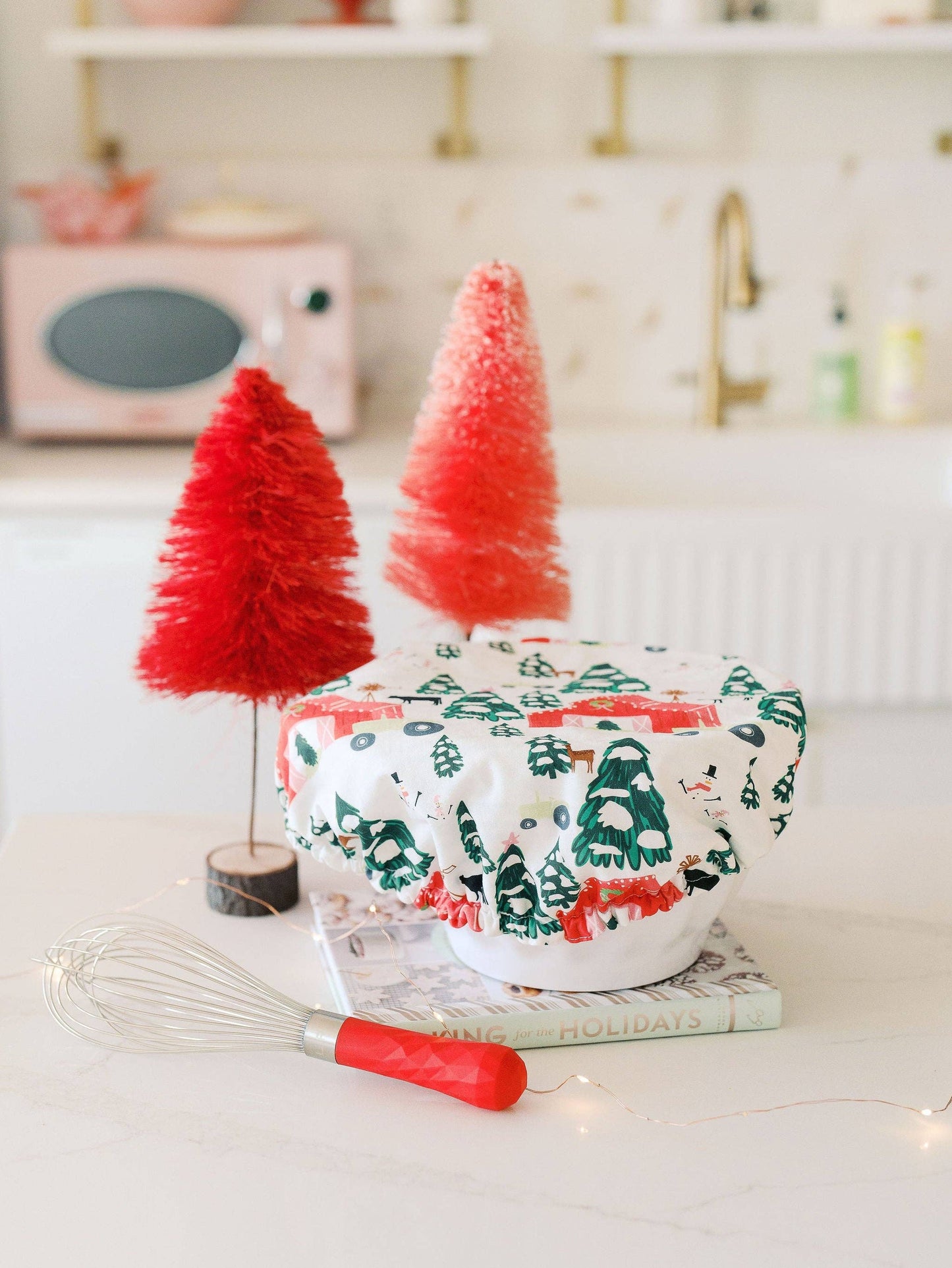 Festive Farm Christmas 10.5" Bowl Cover