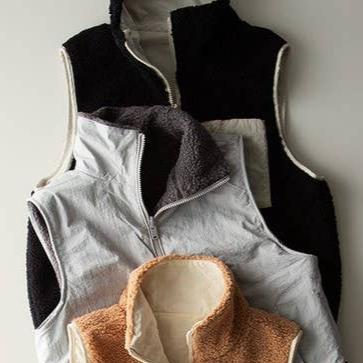 Black Fleece Vest