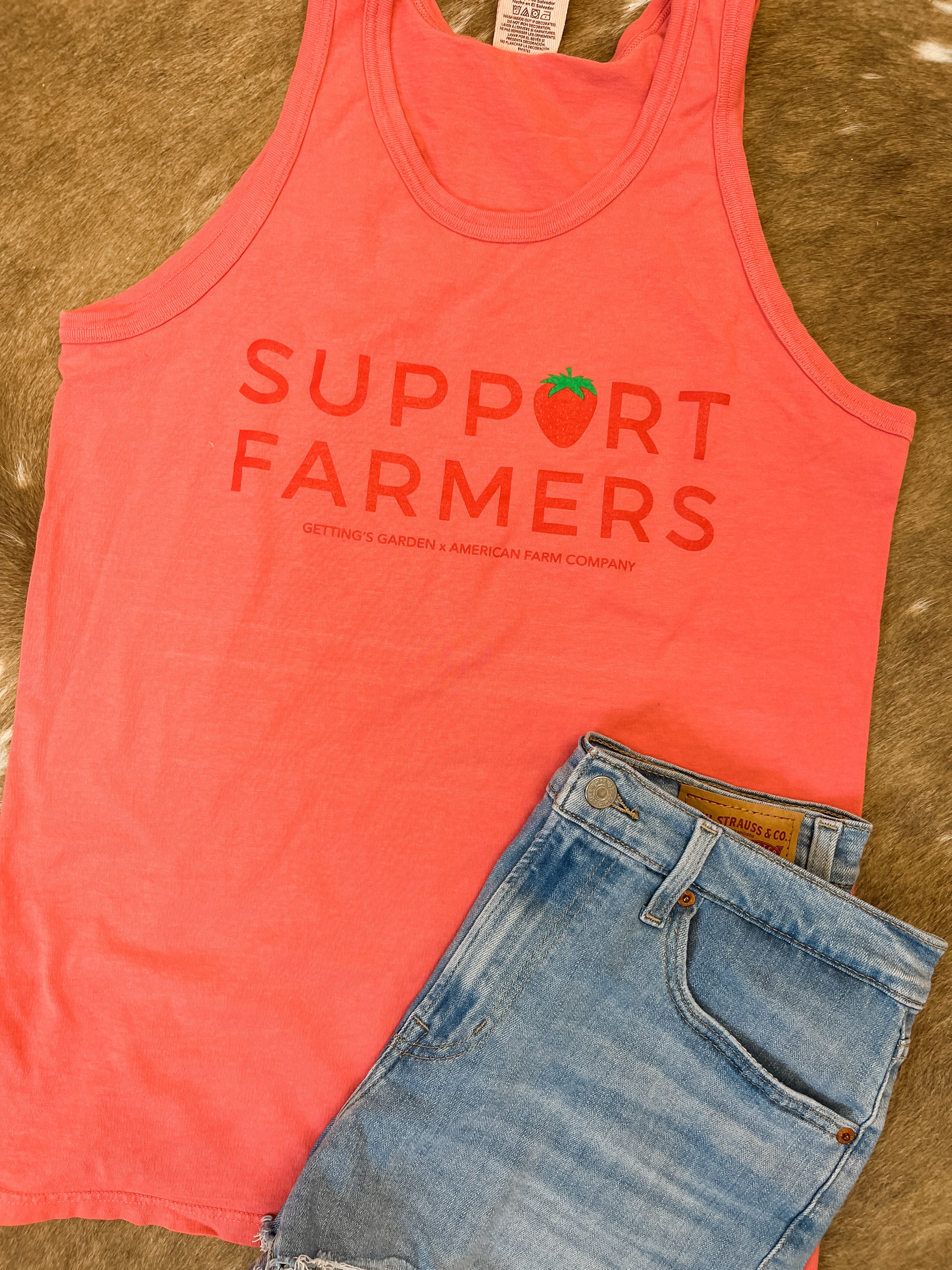 ‘Support Farmers’ Strawberry Tank
